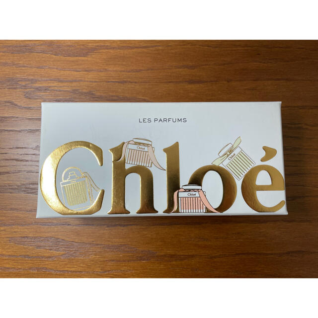 Chloe(クロエ)のChloe クロエ　香水ミニボトルセット コスメ/美容の香水(香水(女性用))の商品写真