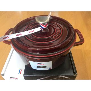 ストウブ(STAUB)のストウブ  ココット・ラウンド　18cm(鍋/フライパン)