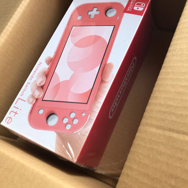 シュリンク付き】【新品未開封】Switch Lite コーラル 任天堂 シュリンク付き】【新品未開封】Switch Lite コーラル 任天堂
