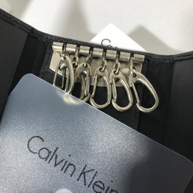 Calvin Klein(カルバンクライン)の直営店購入 新品カルバンクライン 高級牛革11000円 6連キーケース メンズのファッション小物(キーケース)の商品写真