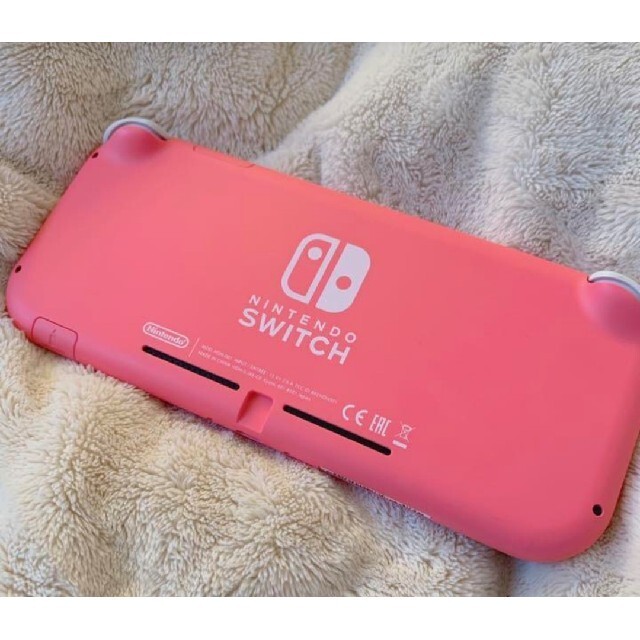 Nintendo Switch(ニンテンドースイッチ)のSwitch Lite 本体 ピンク エンタメ/ホビーのゲームソフト/ゲーム機本体(家庭用ゲーム機本体)の商品写真