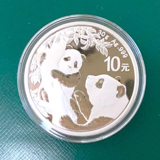 パンダ銀貨　30g　2021年　ケース入り(貨幣)