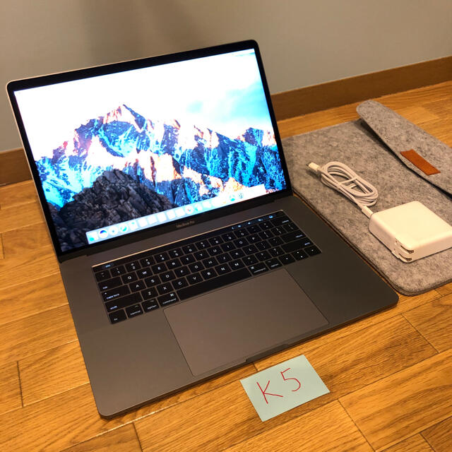 美品 MacBook pro 15インチ 2017  1TBSSD