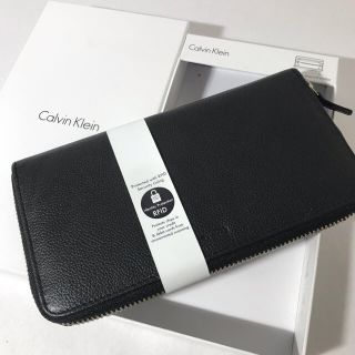 カルバンクライン(Calvin Klein)の直営店購入　新品カルバンクライン　高級カーフ革20680円 ラウンド財布(長財布)