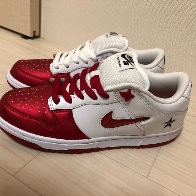 Supreme(シュプリーム)のsupreme NIKE SB DUNK 25cm メンズの靴/シューズ(スニーカー)の商品写真