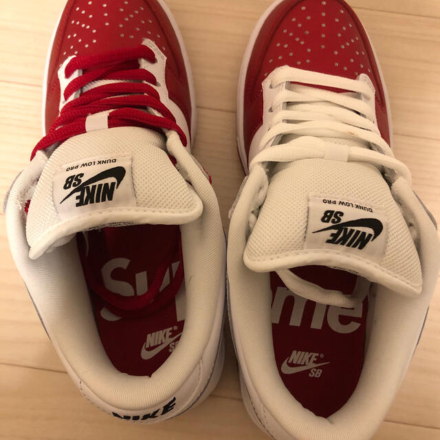 Supreme(シュプリーム)のsupreme NIKE SB DUNK 25cm メンズの靴/シューズ(スニーカー)の商品写真