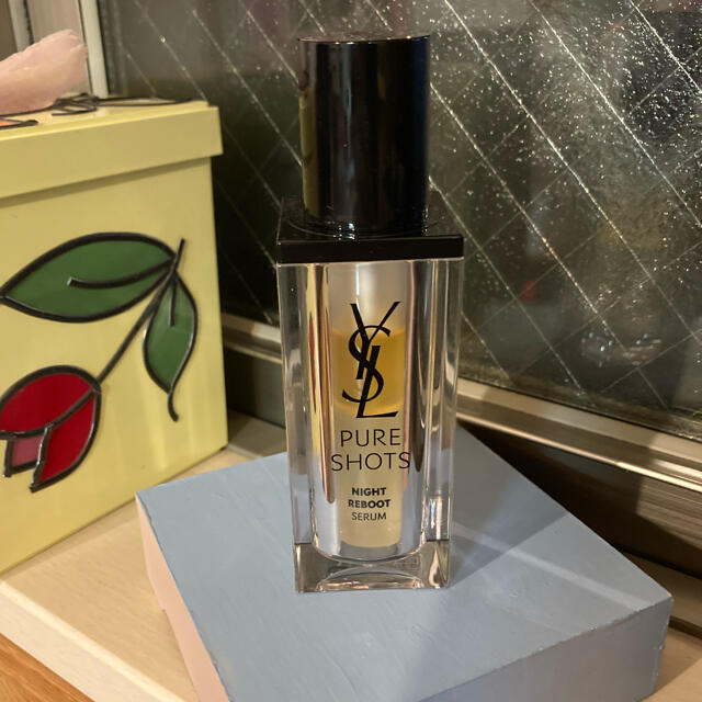 Yves Saint Laurent Beaute(イヴサンローランボーテ)のイヴサンローラン　ピュアショットナイトセラム コスメ/美容のスキンケア/基礎化粧品(美容液)の商品写真