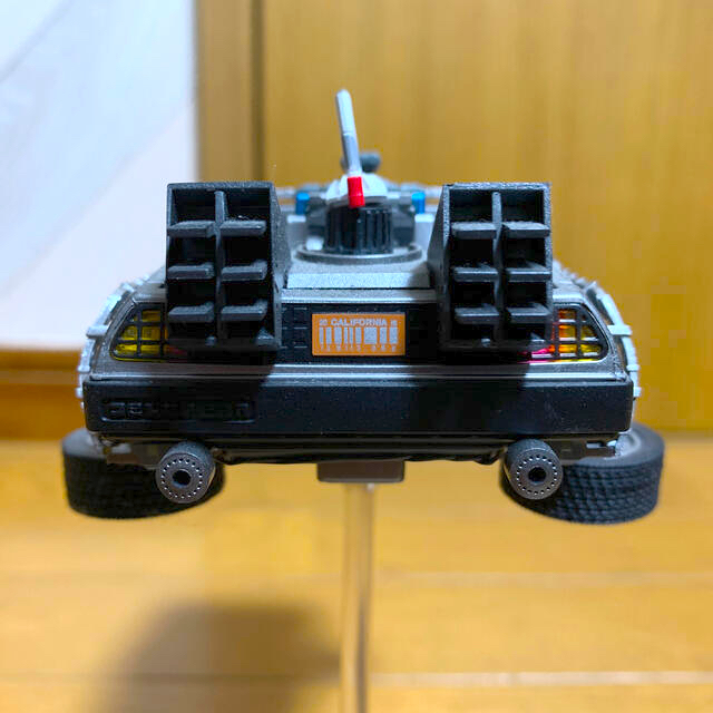 USJ(ユニバーサルスタジオジャパン)のBACK TO THE FUTURE デロリアン　タイムマシン エンタメ/ホビーのおもちゃ/ぬいぐるみ(模型/プラモデル)の商品写真