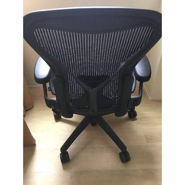 Herman Miller(ハーマンミラー)の新入荷 美品 Herman Miller ハーマンミラー アーロンチェア   A インテリア/住まい/日用品の椅子/チェア(デスクチェア)の商品写真