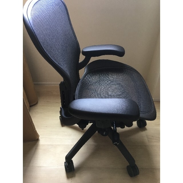 Herman Miller(ハーマンミラー)の新入荷 美品 Herman Miller ハーマンミラー アーロンチェア   A インテリア/住まい/日用品の椅子/チェア(デスクチェア)の商品写真