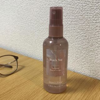 イニスフリー(Innisfree)のイニスフリー❤︎パフュームド　ボディ&ヘアミスト　ブラックティー(ヘアウォーター/ヘアミスト)