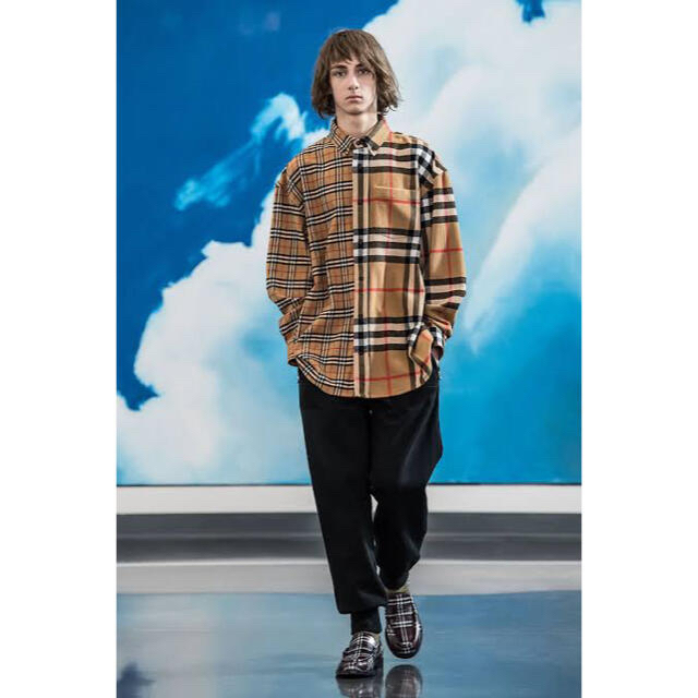 BURBERRY(バーバリー)のGosha Rubchinskiy風シャツ メンズのトップス(Tシャツ/カットソー(七分/長袖))の商品写真