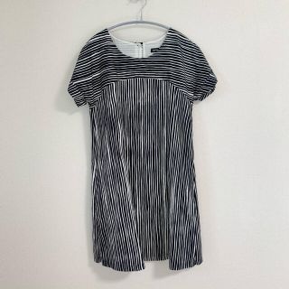 マリメッコ(marimekko)のmarimekko ワンピース　ストライプ　pensseliraita(ひざ丈ワンピース)