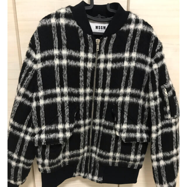 MSGM(エムエスジイエム)のMSGM 厚手ボンバージャケット　未使用 メンズのジャケット/アウター(ブルゾン)の商品写真