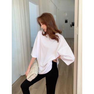 ザラ(ZARA)の新品バースデイバッシュ　BB PACK T 白T birthdaybash(カットソー(長袖/七分))