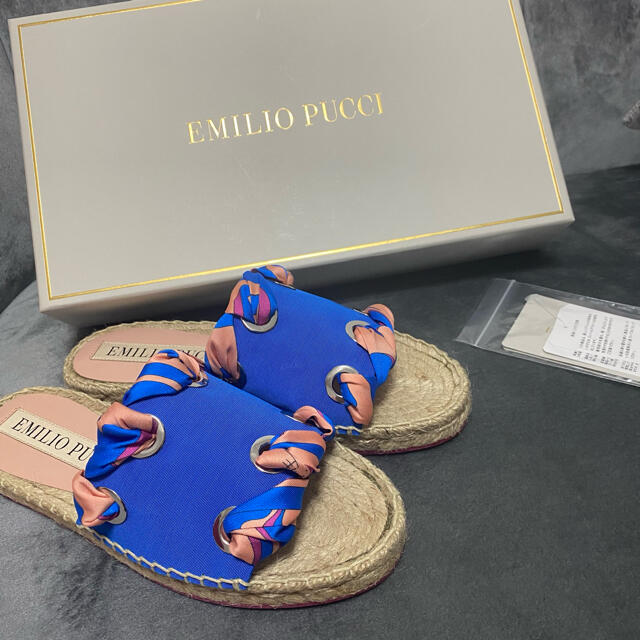 EMILIO PUCCI(エミリオプッチ)の新品未使用　エミリオプッチ  サンダル　フラット　エスパドリーユ　青　緑　箱　袋 レディースの靴/シューズ(サンダル)の商品写真