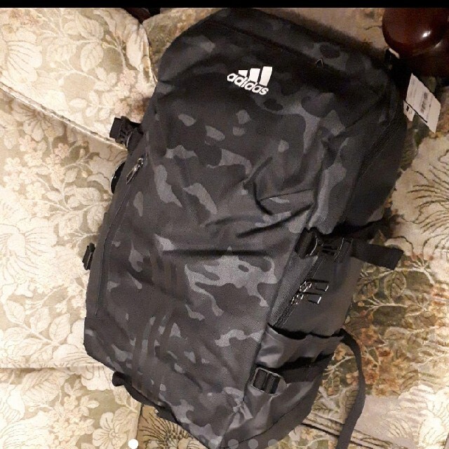 アディダス 30L 迷彩柄 通学 リュック バックパック