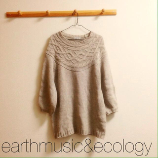 アースミュージックアンドエコロジー(earth music & ecology)のearth ニットワンピース(ミニワンピース)