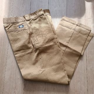 ディッキーズ(Dickies)の【新品未使用】Dickies パンツ　ベージュ(ワークパンツ/カーゴパンツ)