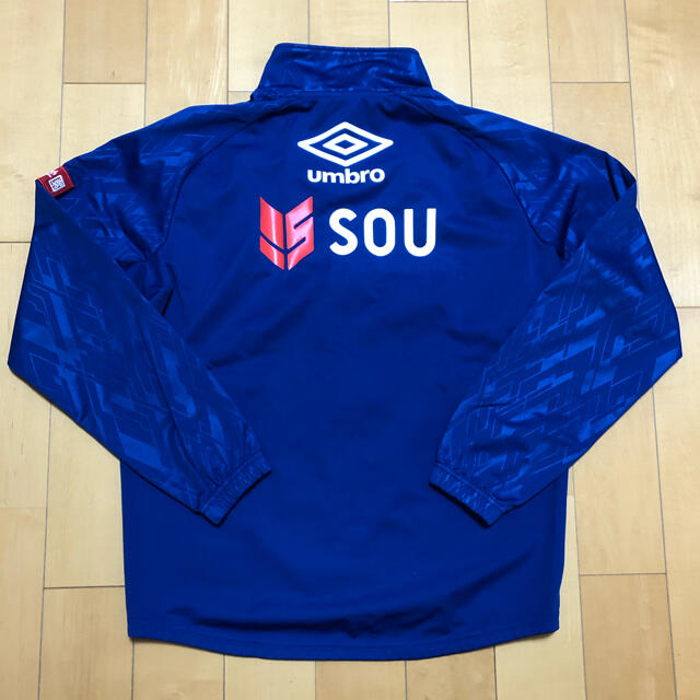 UMBRO(アンブロ)の2019-2020 ガンバ大阪 選手支給品 ウォーマーセットアップ Ｍ-L スポーツ/アウトドアのサッカー/フットサル(記念品/関連グッズ)の商品写真