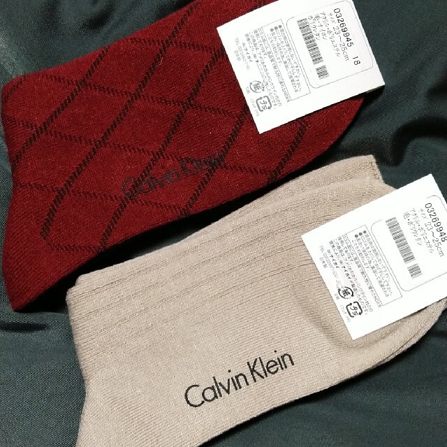 Calvin Klein(カルバンクライン)の新品カルバン・クラインレディース靴下2足 レディースのレッグウェア(ソックス)の商品写真