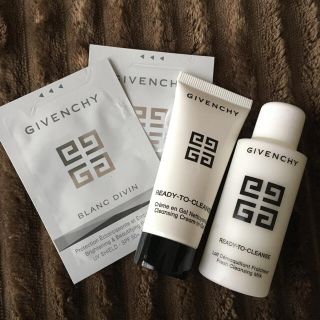 ジバンシィ(GIVENCHY)のGIVENCHY ジバンシィ 試供品(クレンジング/メイク落とし)