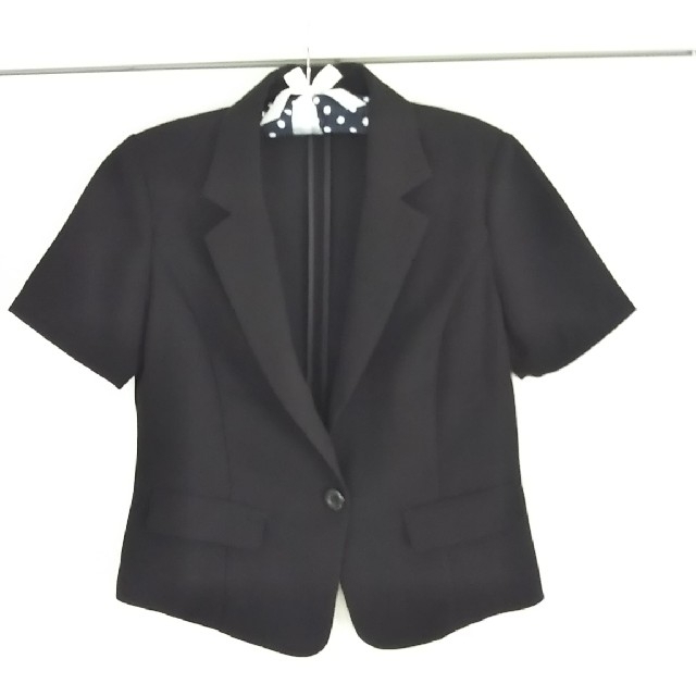 DHC(ディーエイチシー)の黒☆半袖ジャケット（DHC） レディースのジャケット/アウター(テーラードジャケット)の商品写真