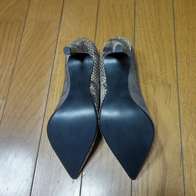 DIANA(ダイアナ)の新品　22cm ダイアナパイソンパンプス レディースの靴/シューズ(ハイヒール/パンプス)の商品写真