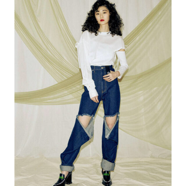 PAMEO POSE(パメオポーズ)のPAMEOPOSE A.D.2214 Denim Pants(タグ付き) レディースのパンツ(デニム/ジーンズ)の商品写真