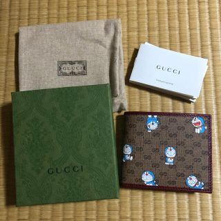 グッチ(Gucci)のGUCCI(グッチ)ドラえもんコラボ　折りたたみ財布(財布)