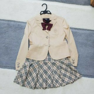 バーバリー(BURBERRY)のBURBERRY 卒業式 ジャケット&スカート  女の子 150(セット/コーデ)