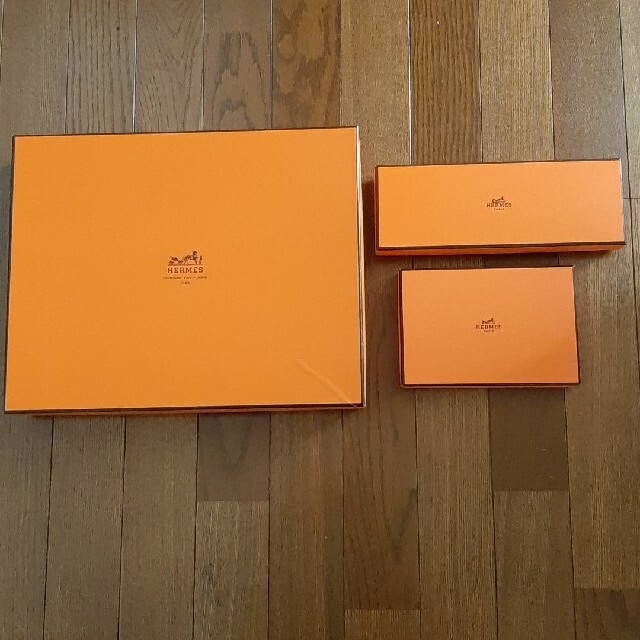 Hermes(エルメス)のHERMES　空箱 レディースのバッグ(ショップ袋)の商品写真