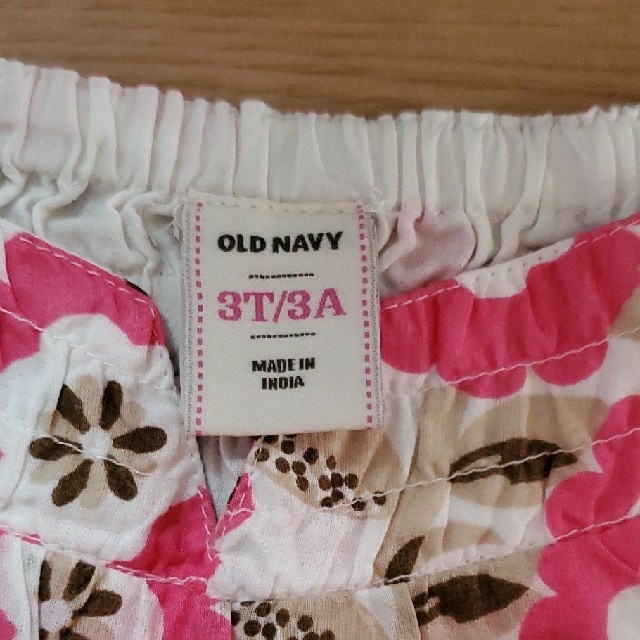 Old Navy(オールドネイビー)のオールドネイビー　ワンピース　３T　９０ キッズ/ベビー/マタニティのキッズ服男の子用(90cm~)(Tシャツ/カットソー)の商品写真