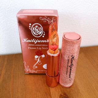 カイリーコスメティックス(Kylie Cosmetics)のkailijumeiフラワーリップ/日本限定ピンクゴールドパッケージ(リップグロス)