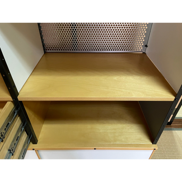 EAMES(イームズ)のらくまさん専用 MODERNICA Storage Unit  美品 インテリア/住まい/日用品の収納家具(棚/ラック/タンス)の商品写真