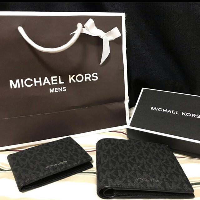 Michael Kors(マイケルコース)のMichael Kors マイケルコース　二つ折り財布 メンズのファッション小物(折り財布)の商品写真