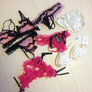 ラヴィジュール(Ravijour)の未使用ブラ&パンティセット(ブラ&ショーツセット)