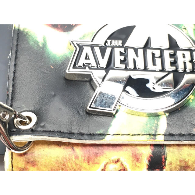 MARVEL(マーベル)の【Avengers】アベンジャーズ チェーン付き 財布 エンタメ/ホビーのおもちゃ/ぬいぐるみ(キャラクターグッズ)の商品写真