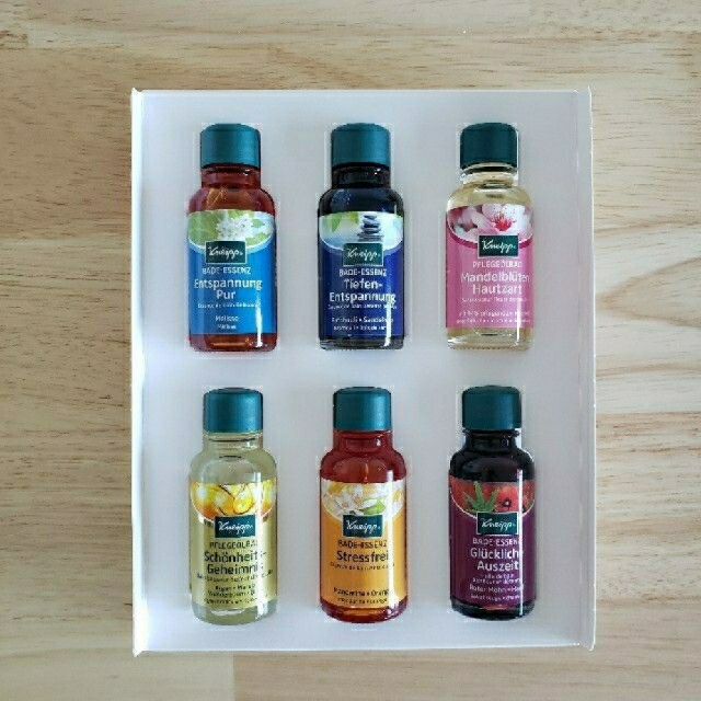 Kneipp(クナイプ)の【日本未発売】Kneipp バスオイル&バスエッセンスセット コスメ/美容のボディケア(入浴剤/バスソルト)の商品写真