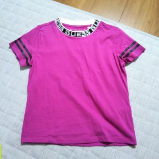 ゲス(GUESS)のGUESS　Tシャツ(Tシャツ(半袖/袖なし))