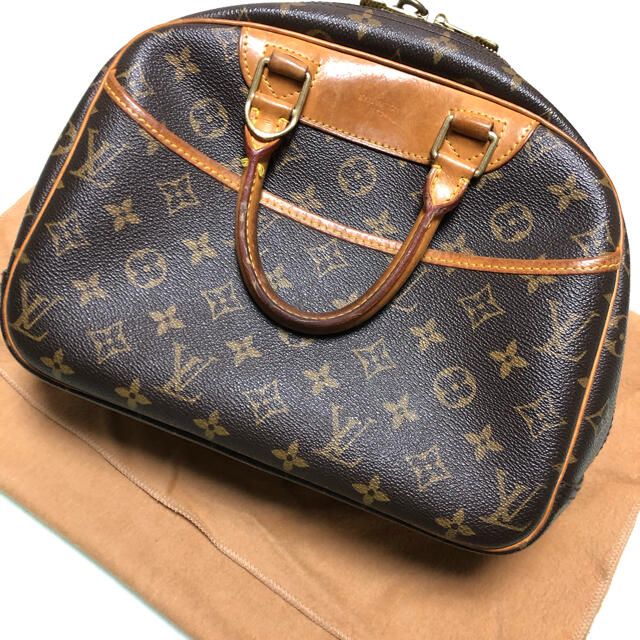 LOUIS VUITTON トゥルーヴィル