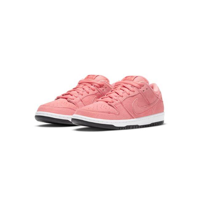 NIKE(ナイキ)の27cm　NIKE SB DUNK LOW "PINK PIG"   ナイキSB メンズの靴/シューズ(スニーカー)の商品写真