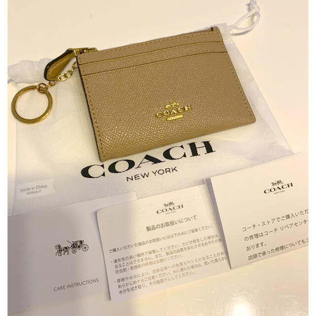 COACH(コーチ)のCOACH　コーチ　キーリング付　小銭入れ　 レディースのファッション小物(コインケース)の商品写真