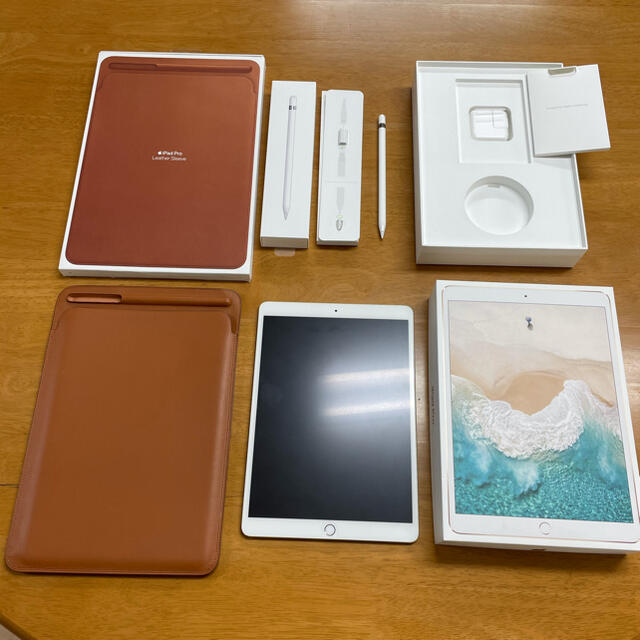 値下【美品】iPad pro 10.5 Wi-Fi 256GB + pencil