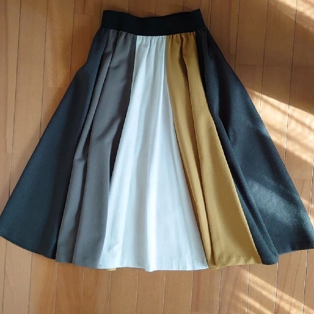 Pauline Bleu フレアスカート レディースのスカート(ひざ丈スカート)の商品写真