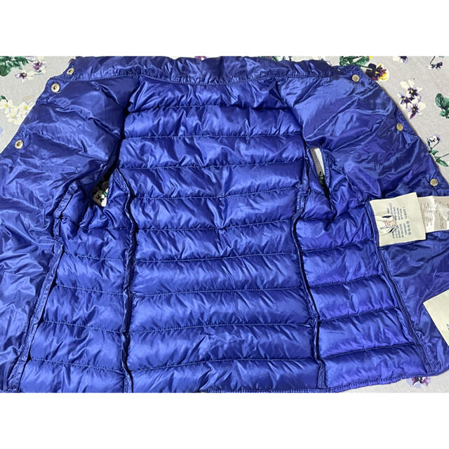 MONCLER(モンクレール)の美品日本未発売！モンクレールキッズスウェット 8A/128cm 本物保証 キッズ/ベビー/マタニティのキッズ服女の子用(90cm~)(ジャケット/上着)の商品写真