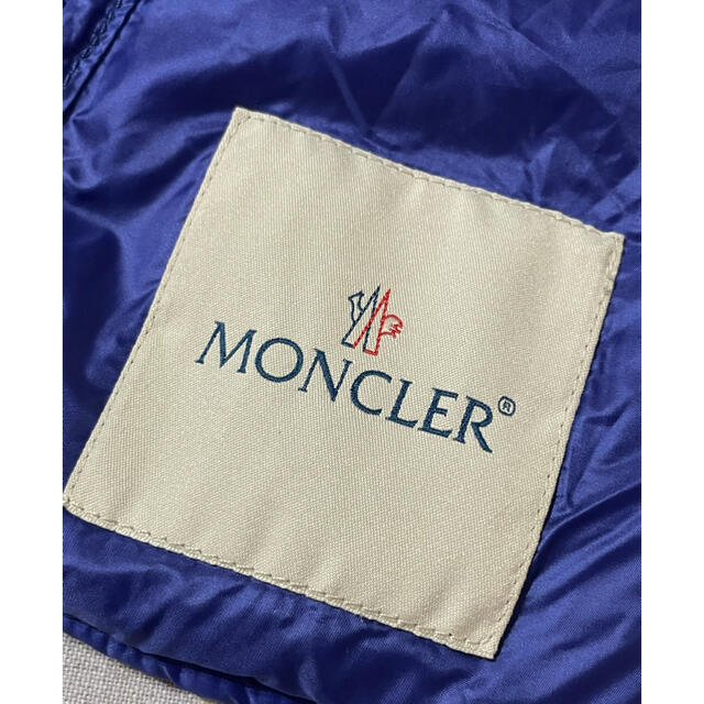 MONCLER(モンクレール)の美品日本未発売！モンクレールキッズスウェット 8A/128cm 本物保証 キッズ/ベビー/マタニティのキッズ服女の子用(90cm~)(ジャケット/上着)の商品写真