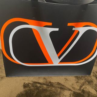 VALENTINO(トートバッグ)のフリマアイテム一覧 VALENTINO(トートバッグ)のフリマアイテム一覧