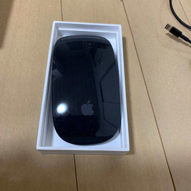 Apple(アップル)のmagic mouse Apple スマホ/家電/カメラのPC/タブレット(PC周辺機器)の商品写真