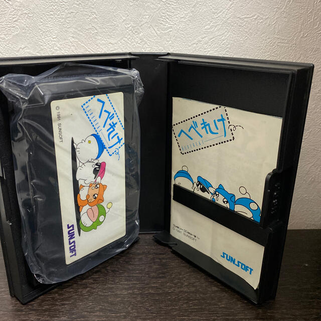 へべれけ　箱説付き　SUNSOFT  ファミコンソフト